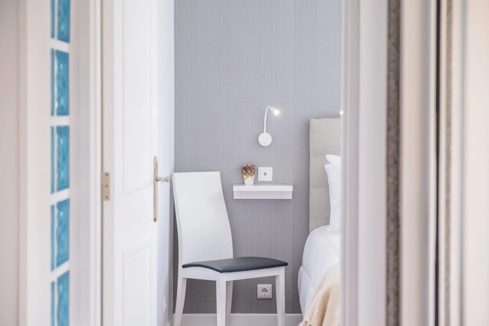 Cani o Sea Garden by Homie