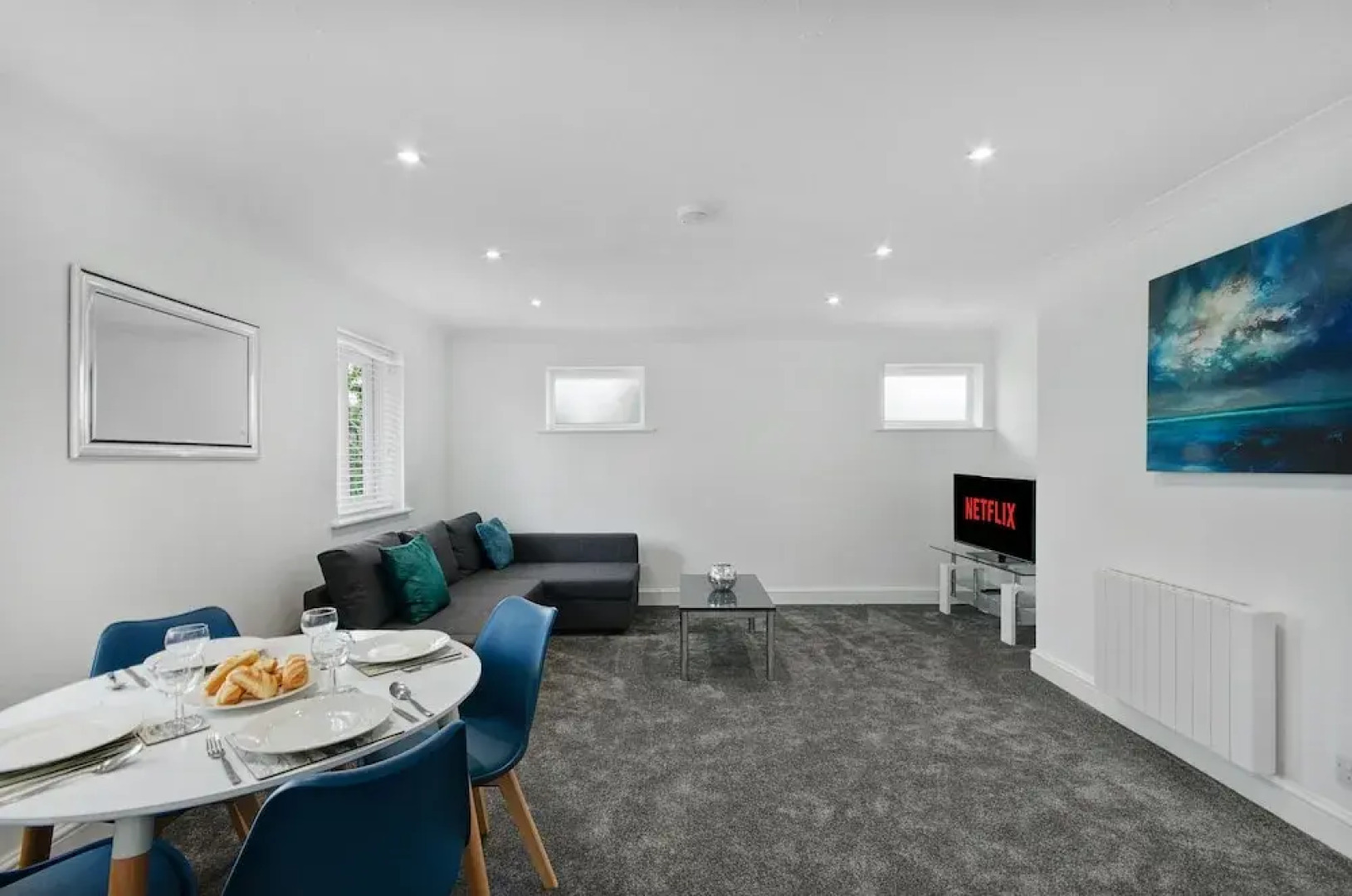 Karah Suites - The Galleria