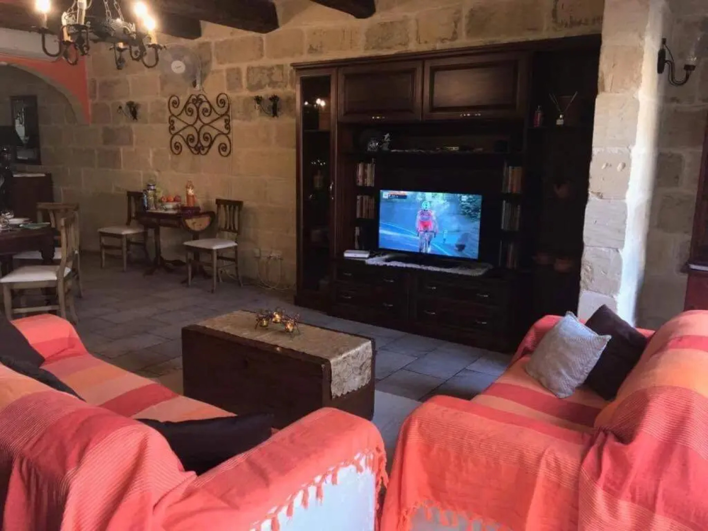 5 bedrooms villa with private pool and wifi at In Nadur 1 km away from the beach