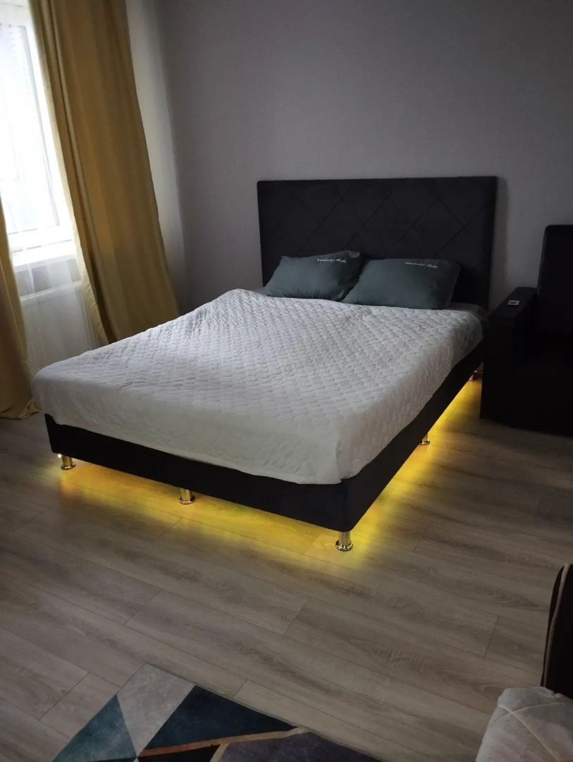 Небо на улице Монастырская