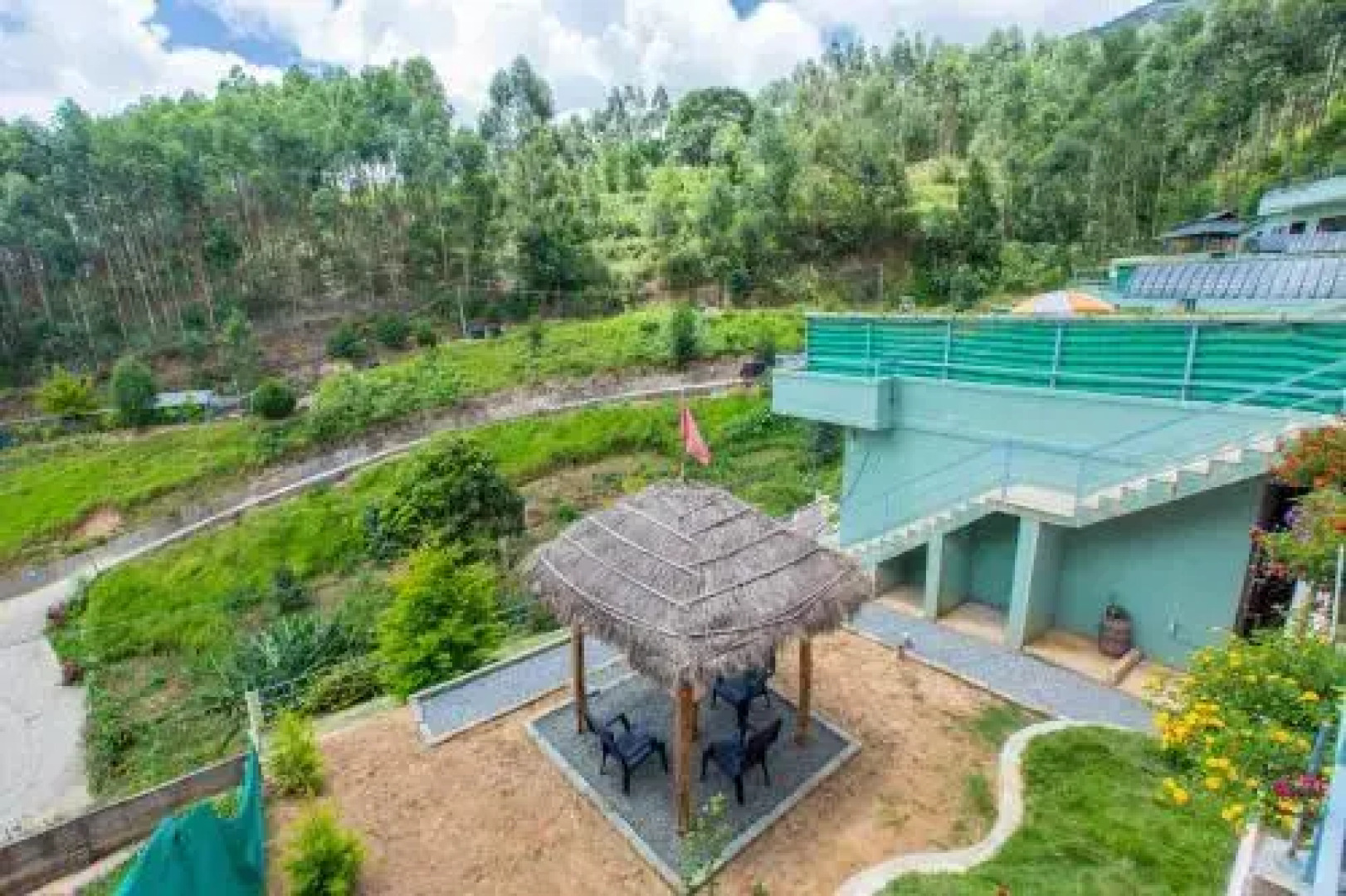 Mountain Hut Resorts