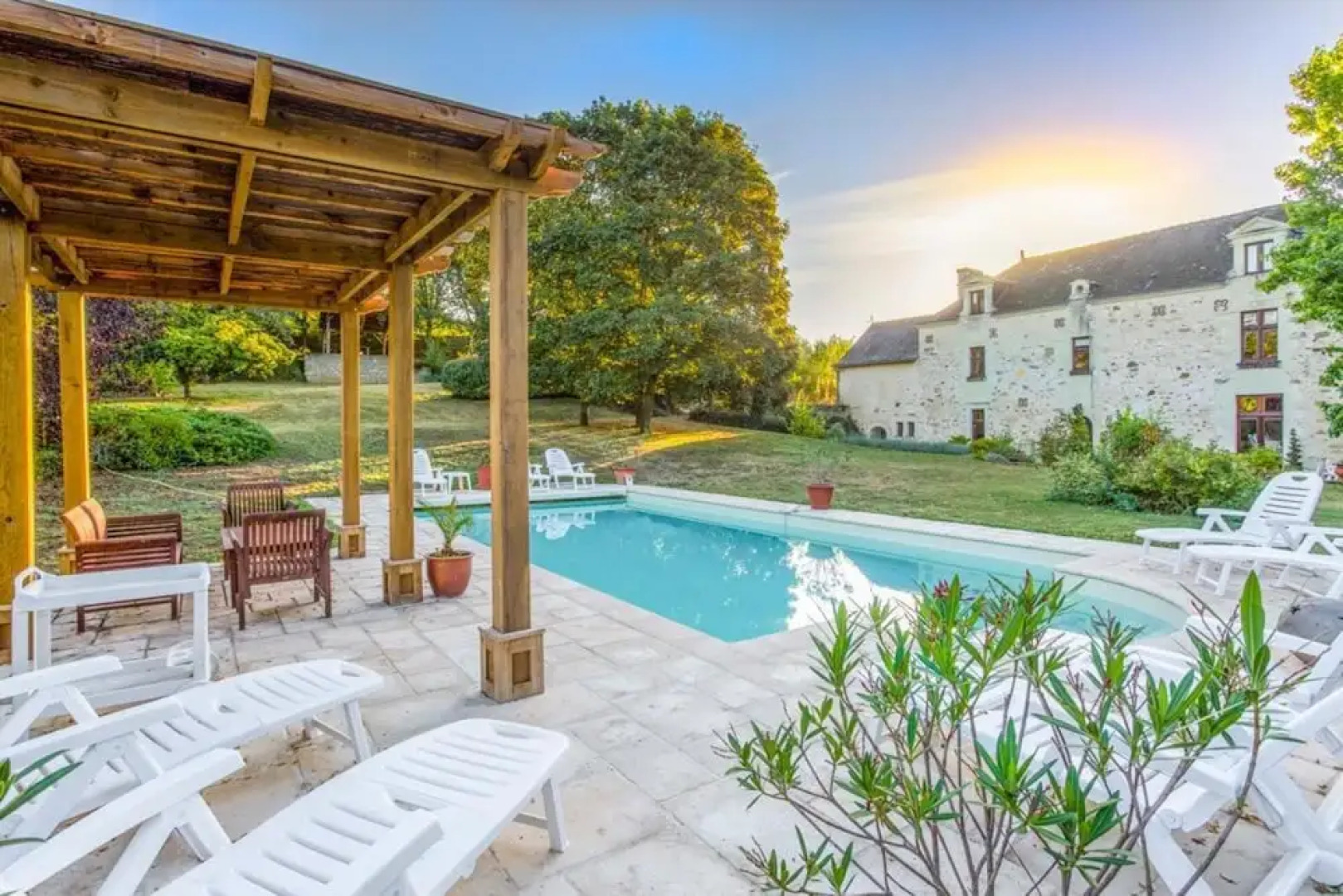 17th Century Manor House