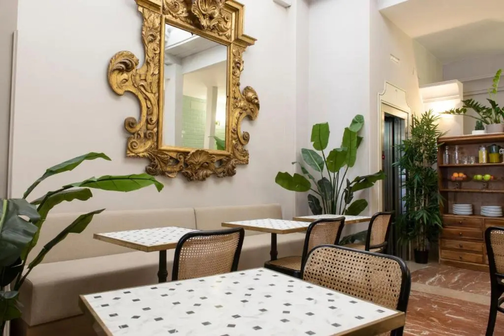 Hotel Infanta Isabel