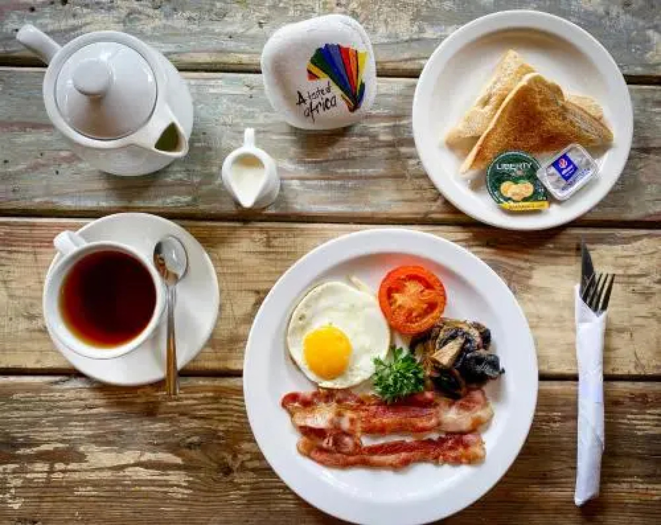 Maggie May House Boat