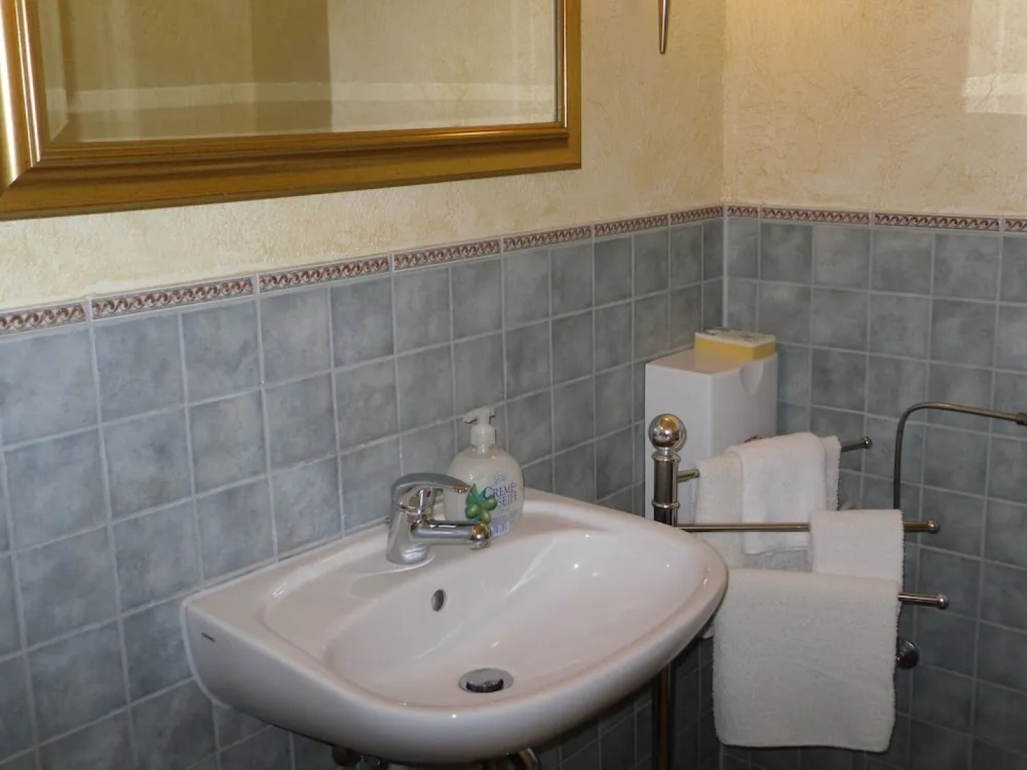 Cozy mansion in artist studio in Steffenshagen with terrace