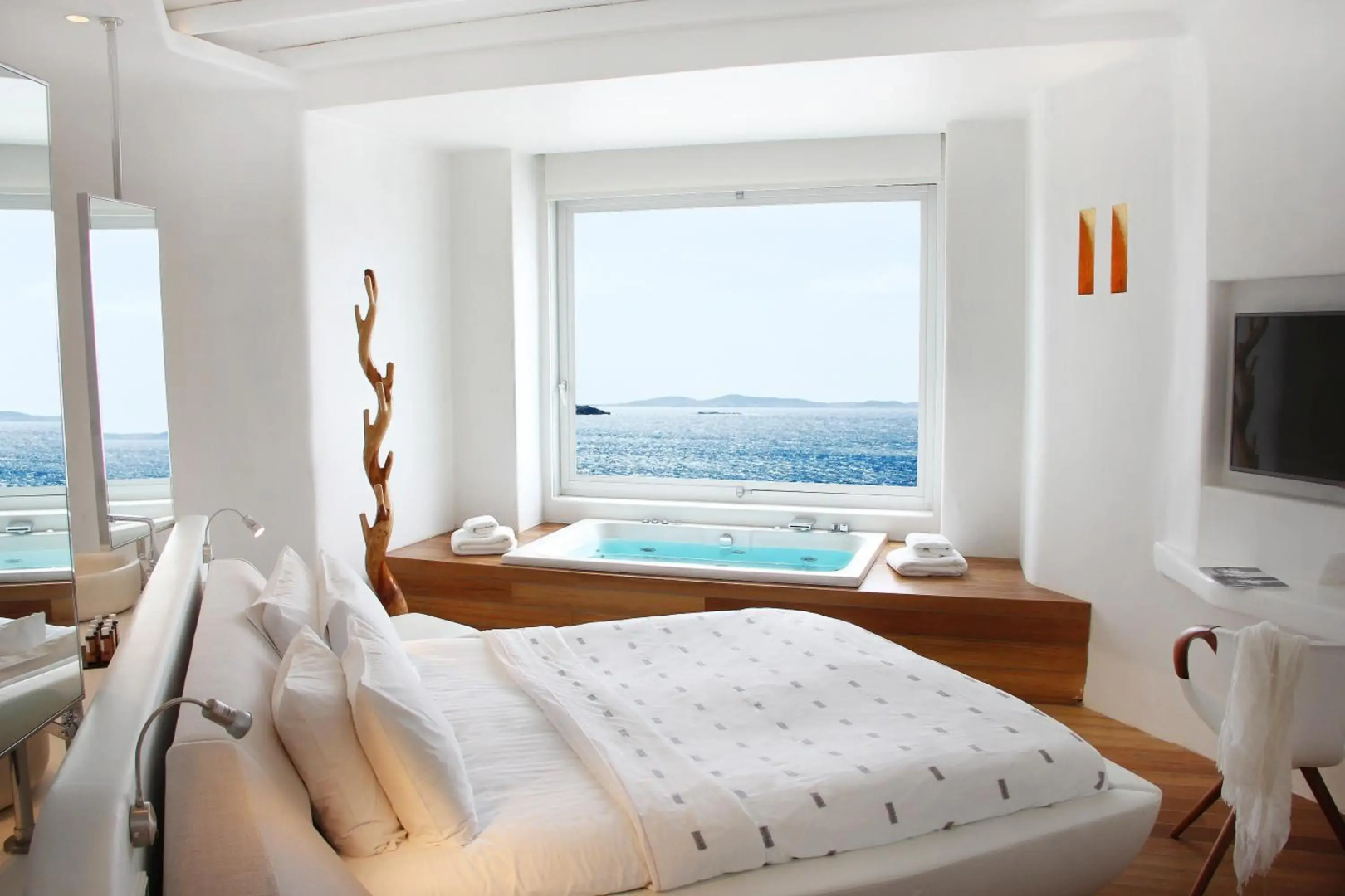 Отель Cavo Tagoo 