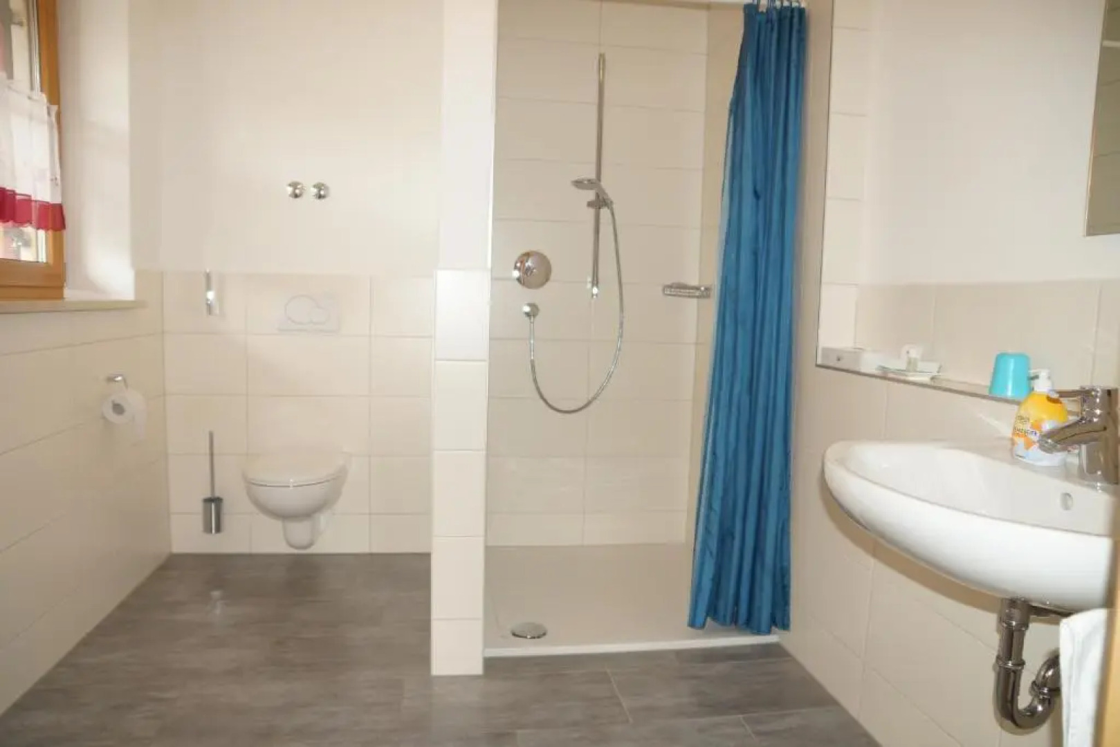 Seehotel und Appartements Schnöller