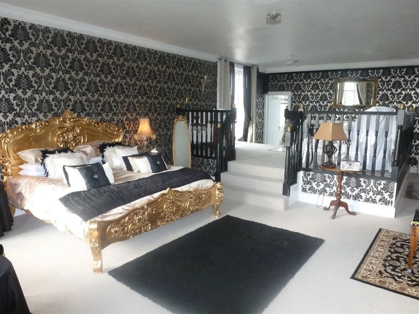 Shieldhill Castle Hotel