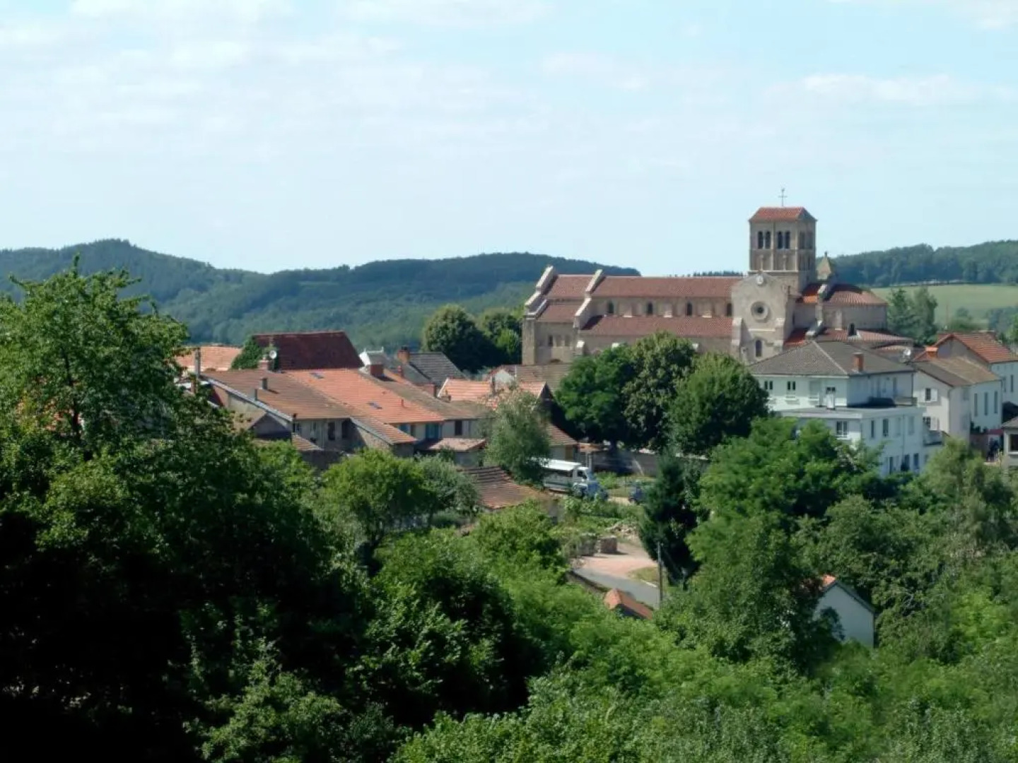Gîte Arfeuilles, 5 pièces, 11 personnes - FR-1-489-280