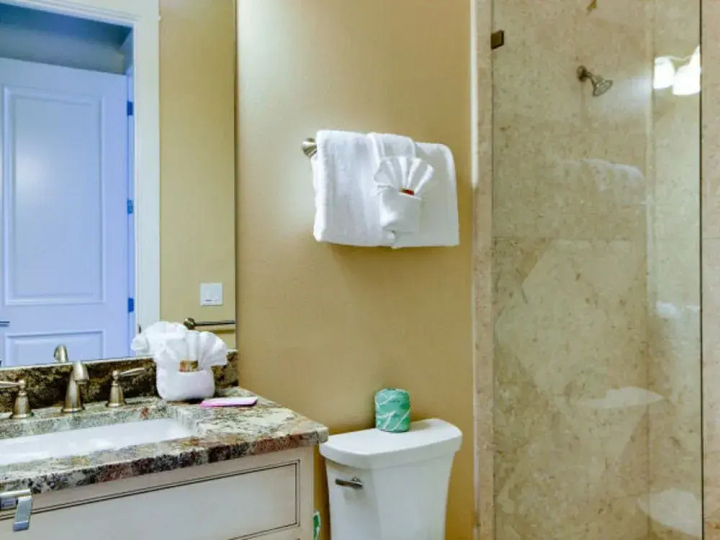 Casa Bonita 230 Oak Avenue