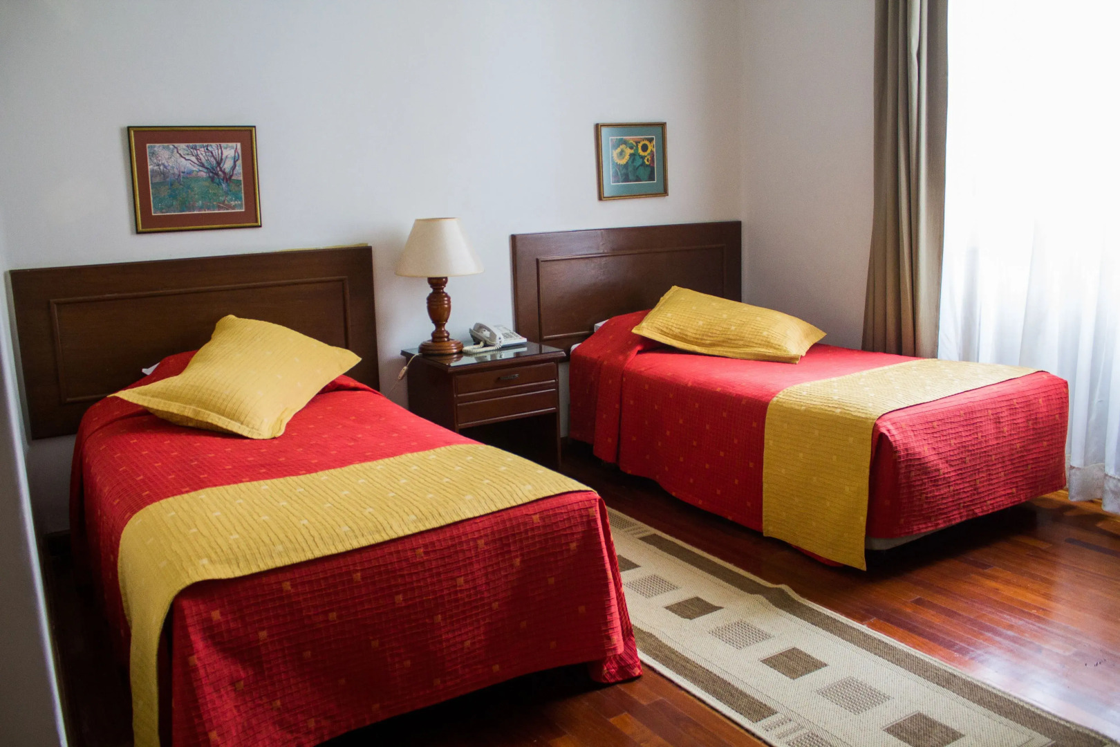 Hotel Victoria Plaza