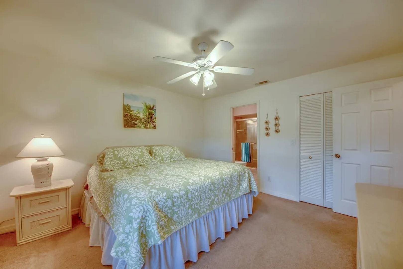 Charter Club Condo - Roelens Vacations