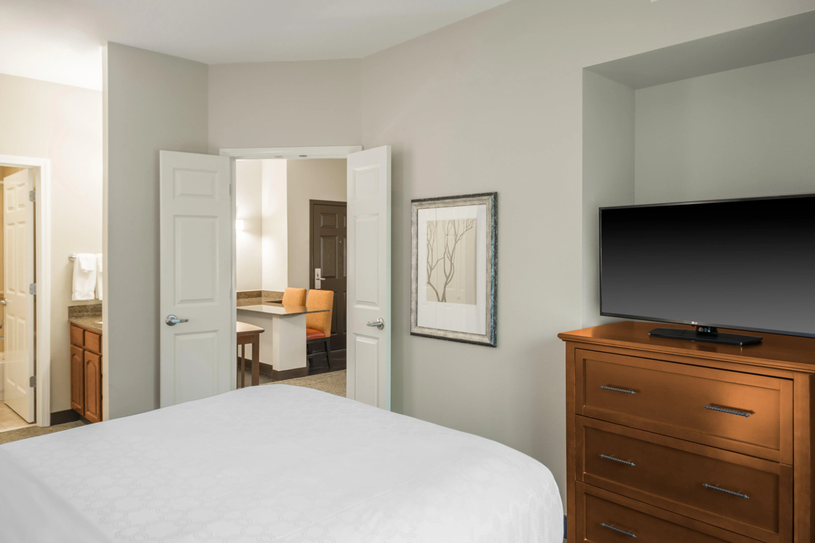 Staybridge Suites Kansas City - Independence by IHG