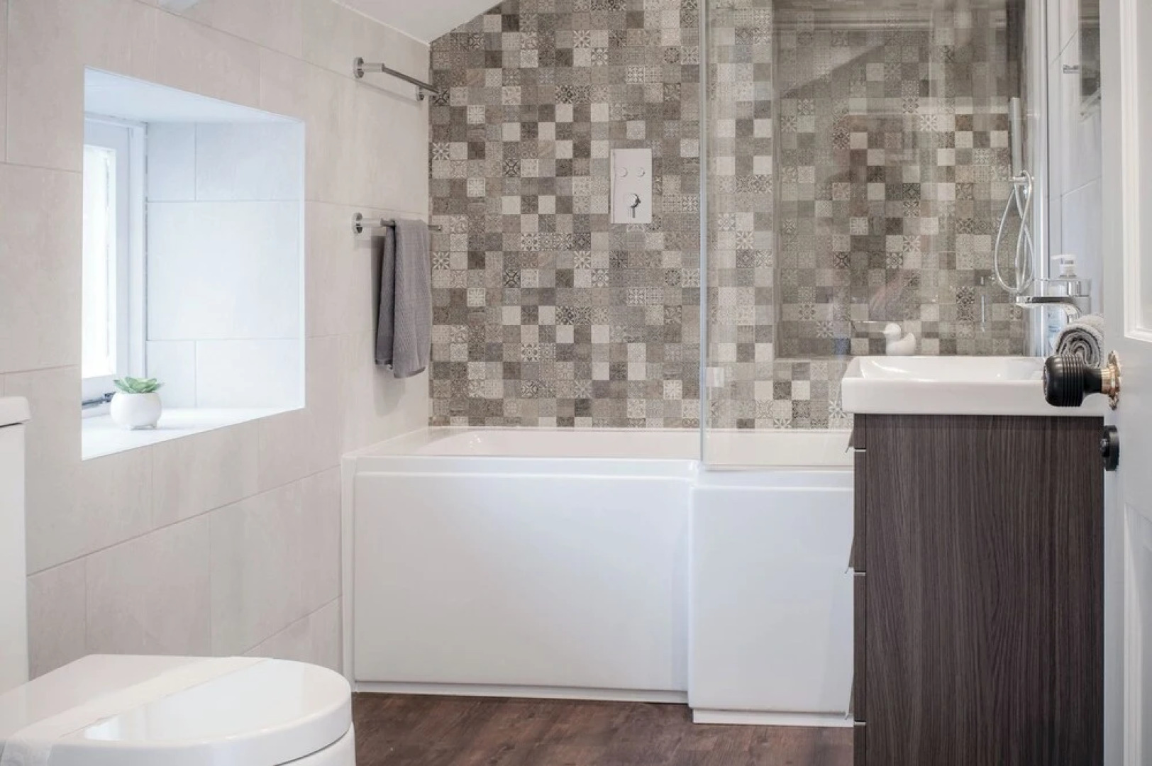 The Lodge - 2 Bedroom Cottage - Princes Gate