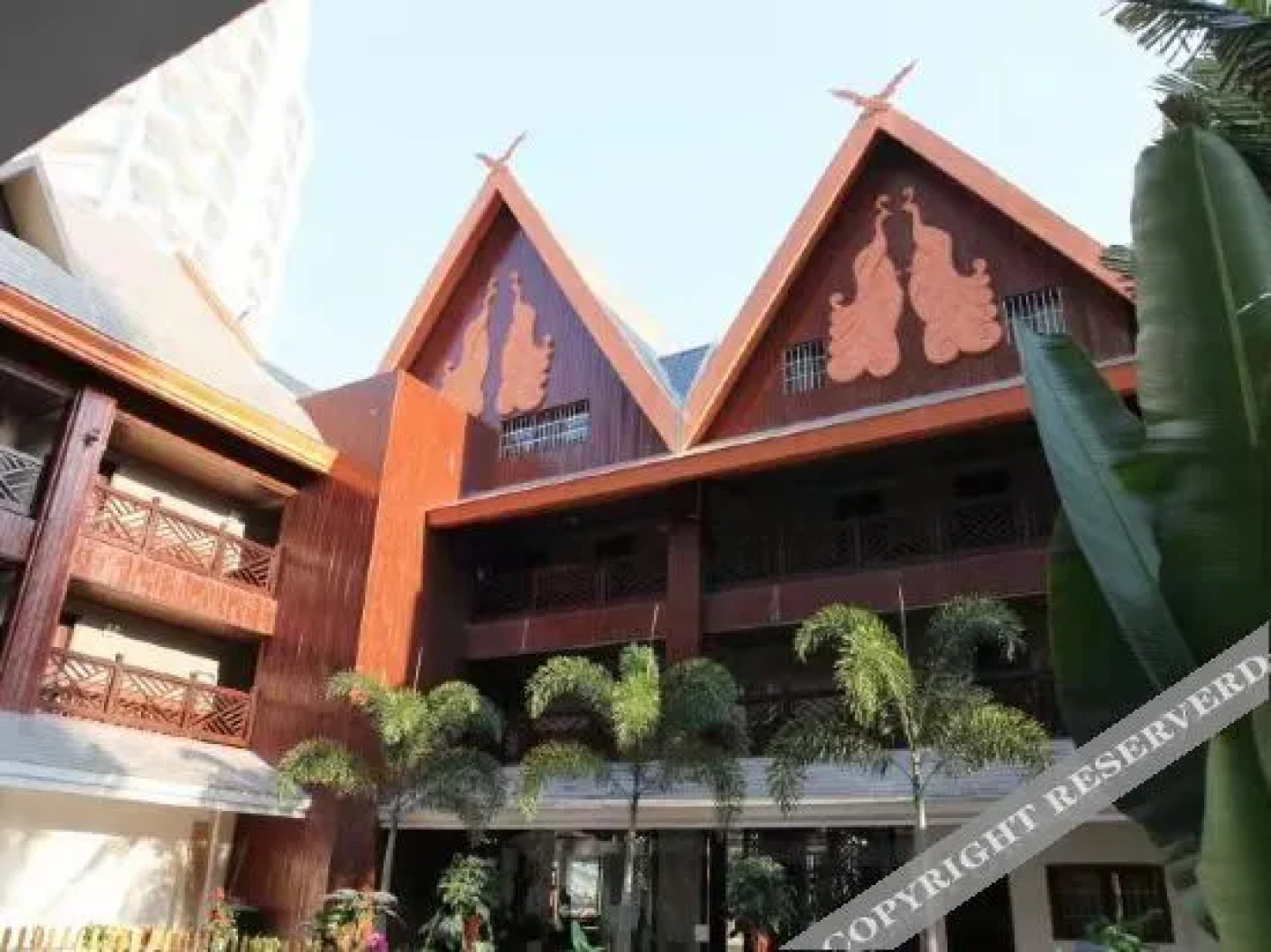 西双版纳景洪隆泰花园酒店(告庄星光夜市店)