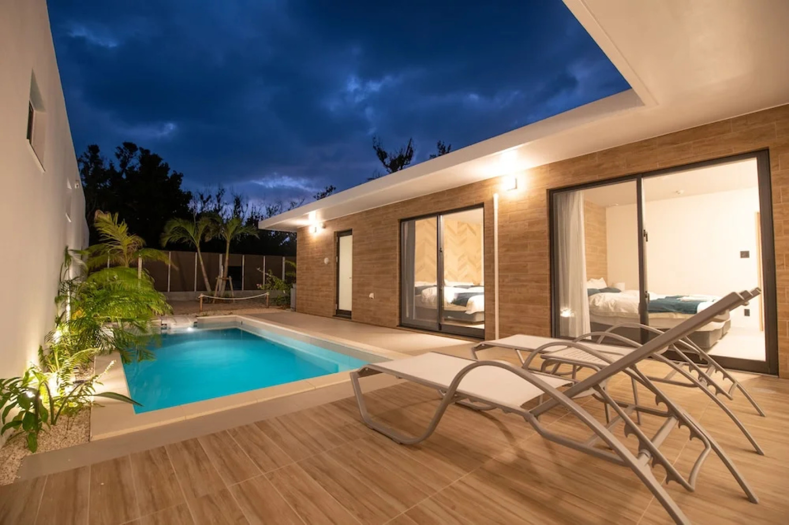 The Villa Maehama Beach