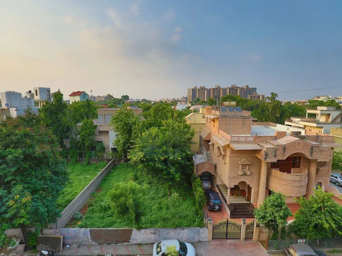 OYO 2178 Vibrant Residency