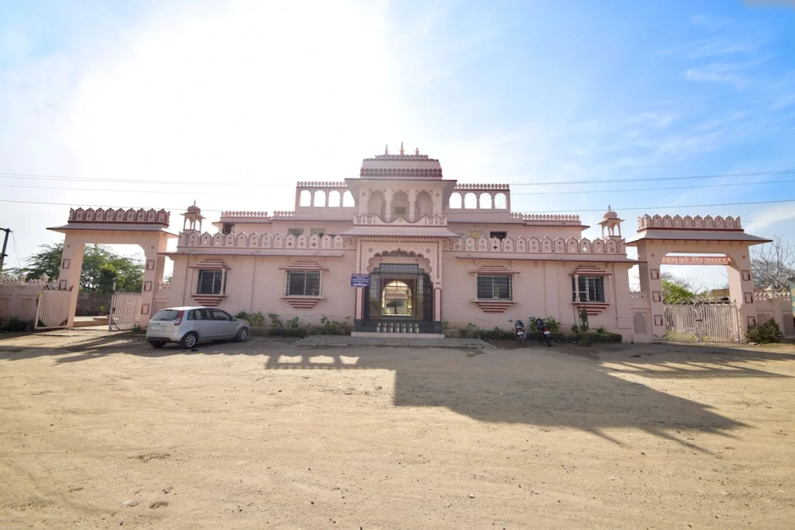 Menal Jungle Safari Resort