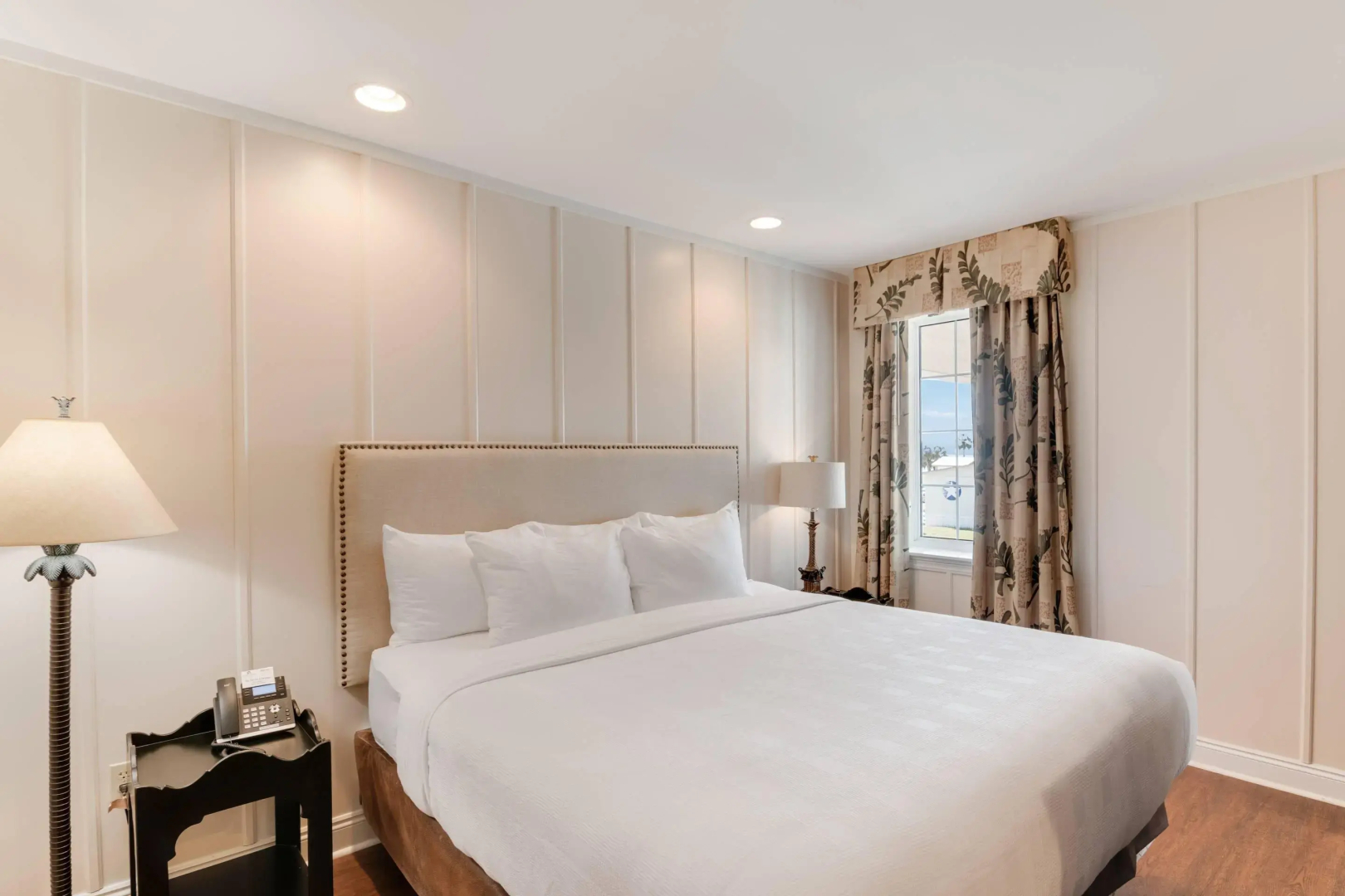 The Port Inn and Cottages, an Ascend Collection Hotel