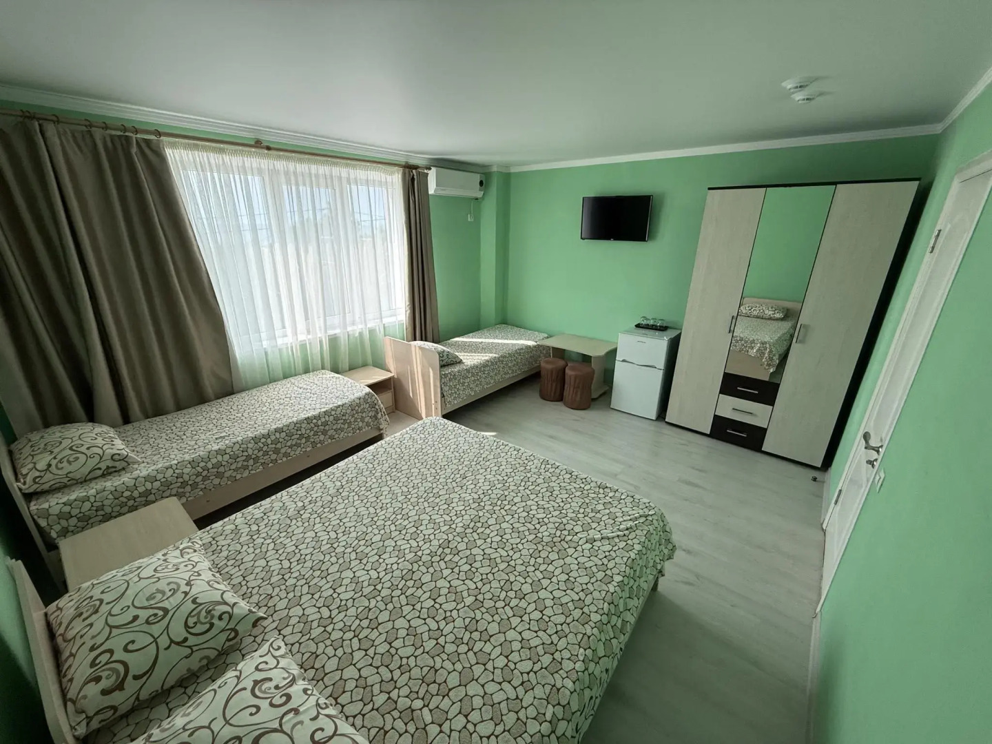 Берег Казантипа