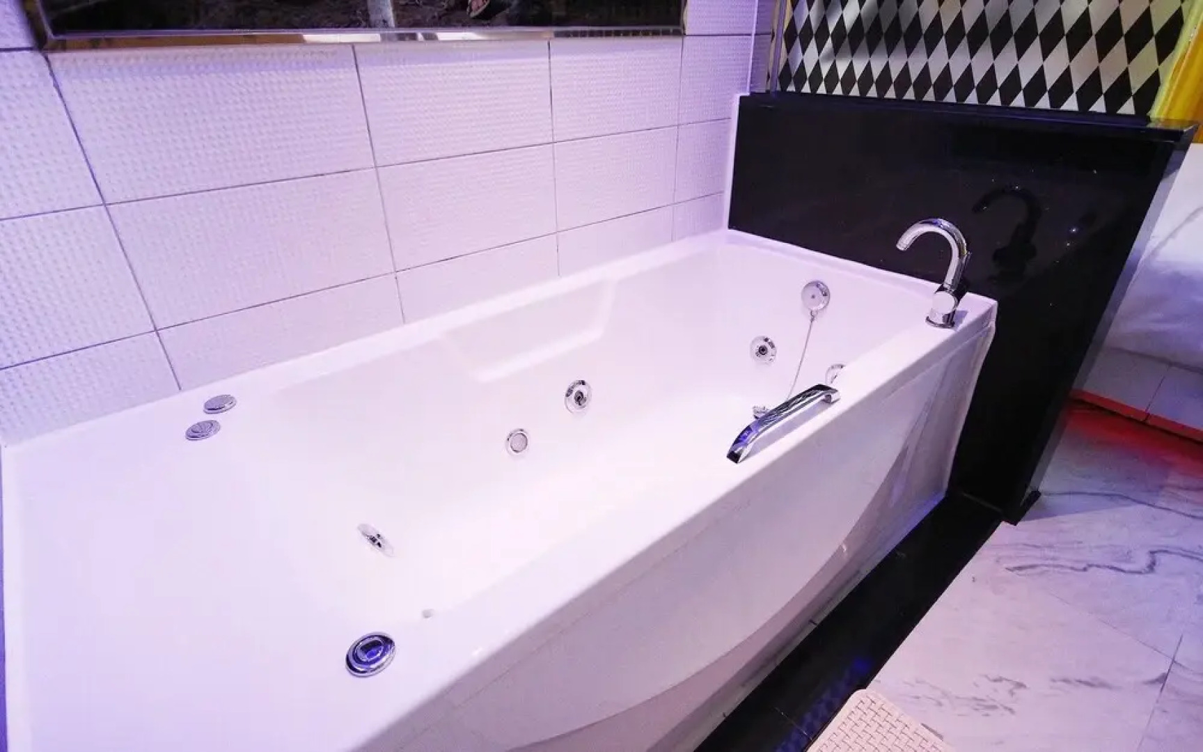 Mungyeong Myeongpum Hotel Geonilla