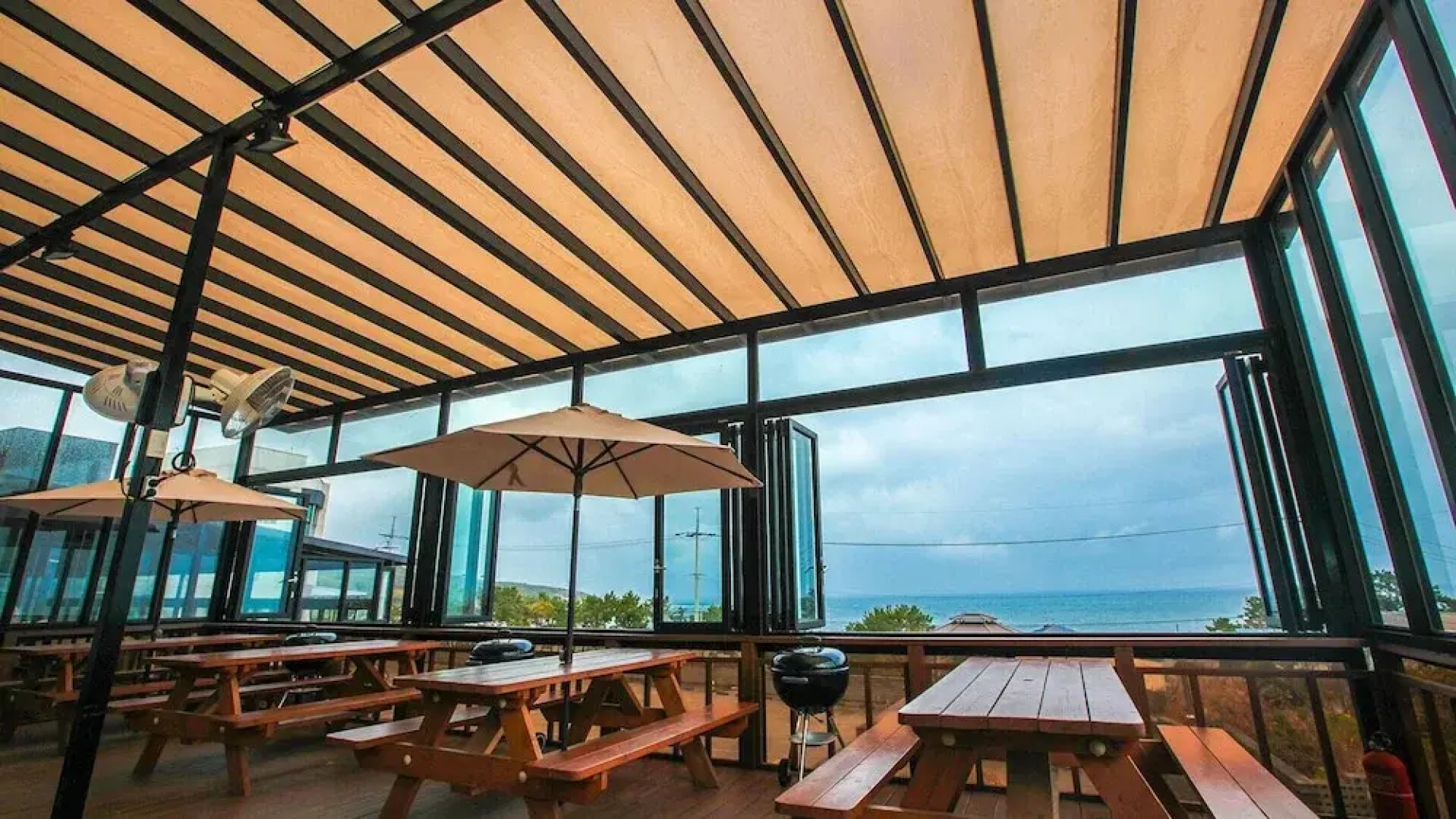 THEMARINE poolvilla&spa