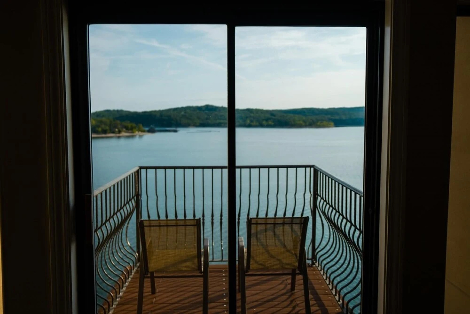 1 Bedroom Lake View Villa - Unit 202