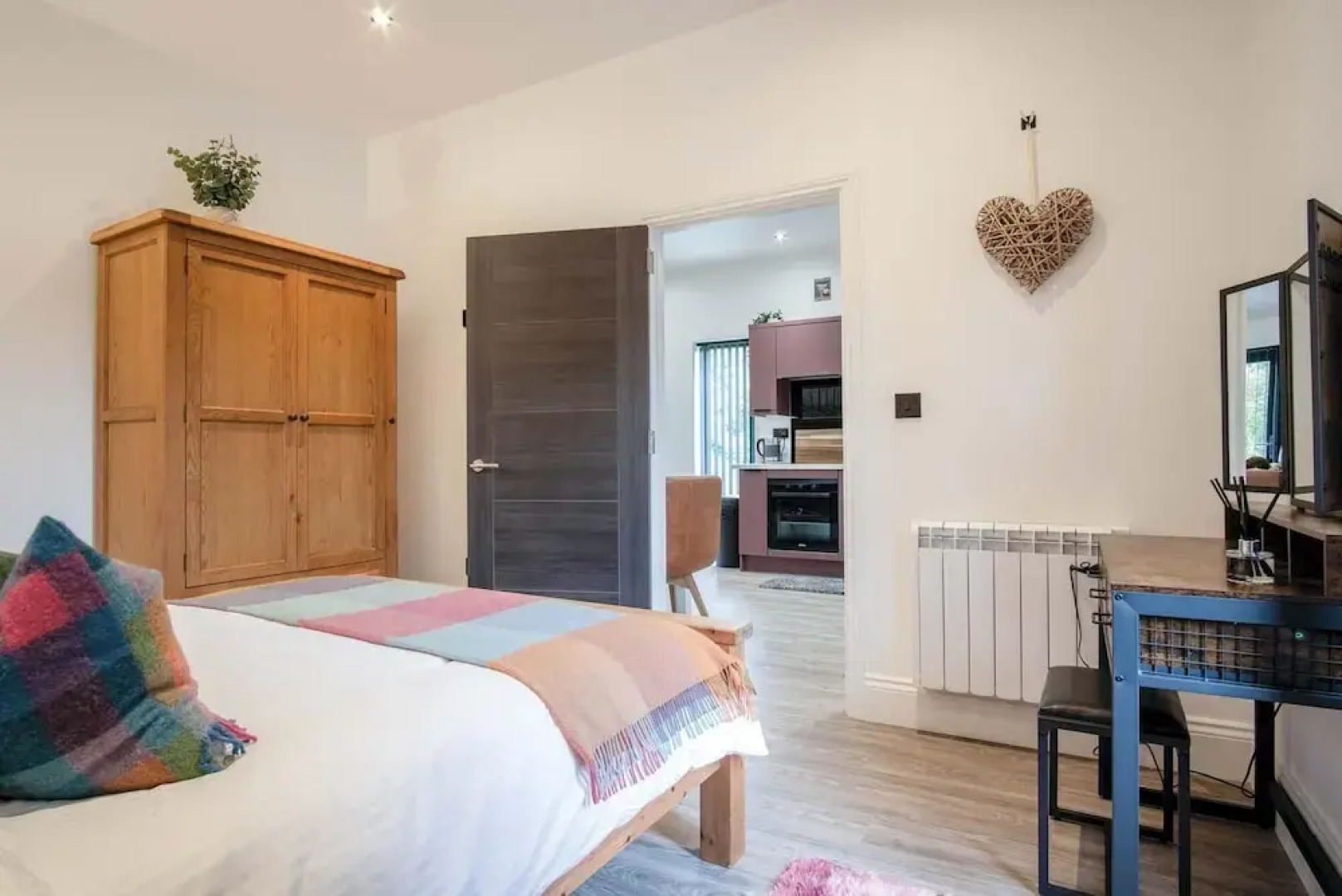 The Shed - 1 Bedroom - Cosheston