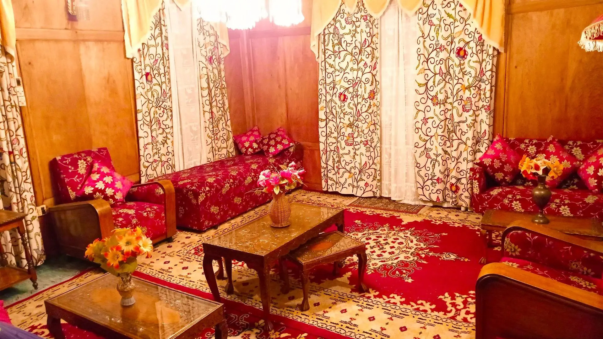 Persian Group of Houseboats