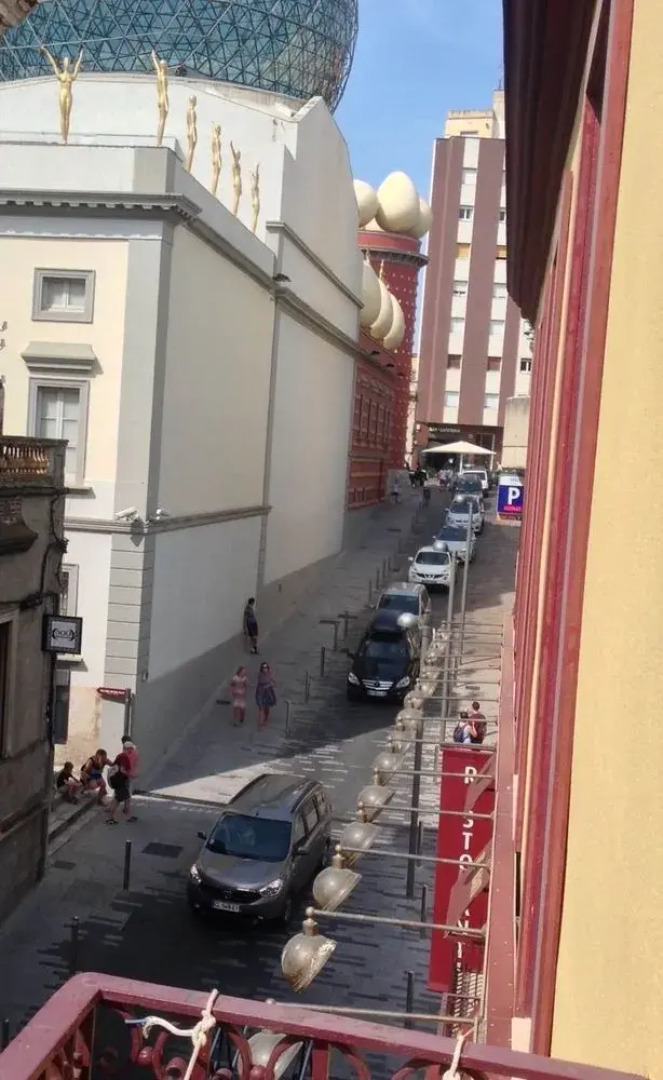 Apartamentos Dalinium