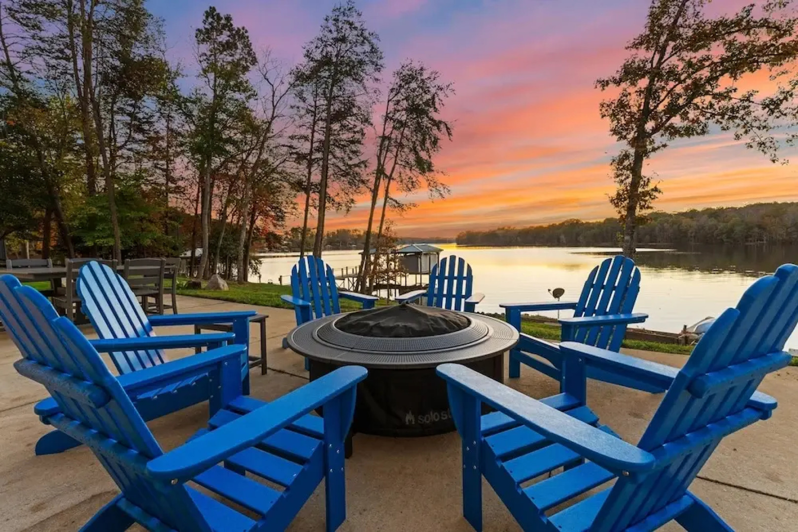 Sunset Pointe by Avantstay Waterfront Beach Fire Pit Sleeps 14 5bdr 4BA