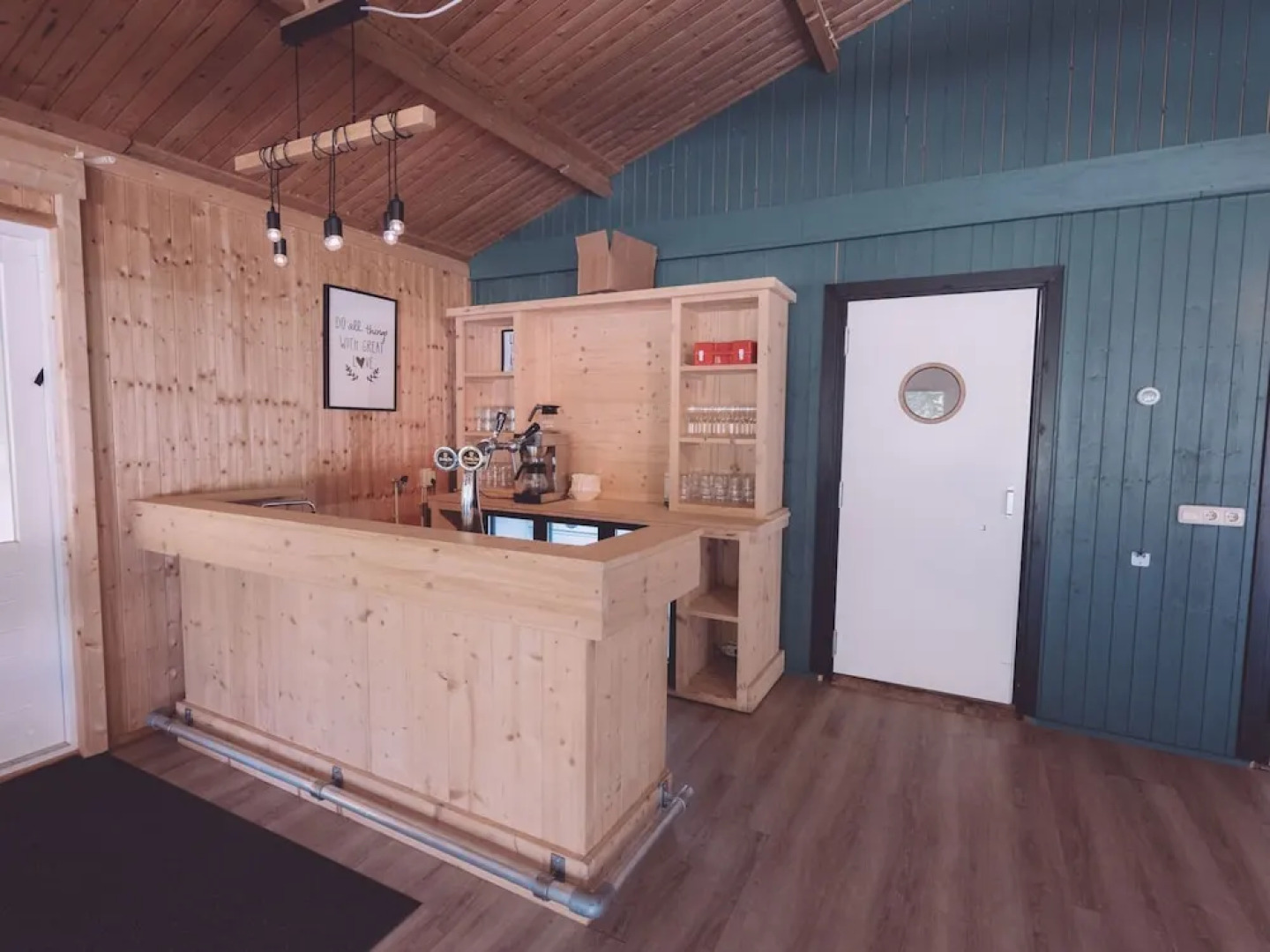 Group Stay in Eigen Wijze Near Playing Field