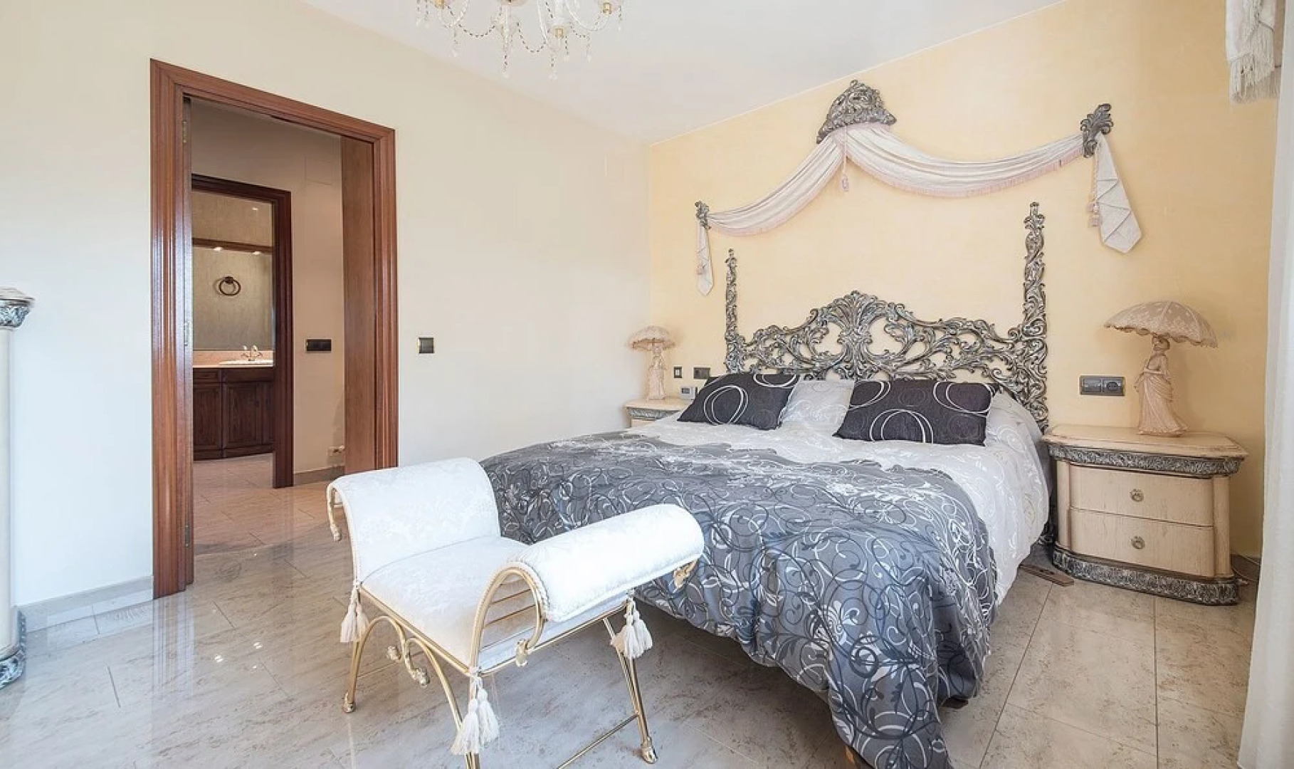 House In Calafell With Fenced Pool (R79)