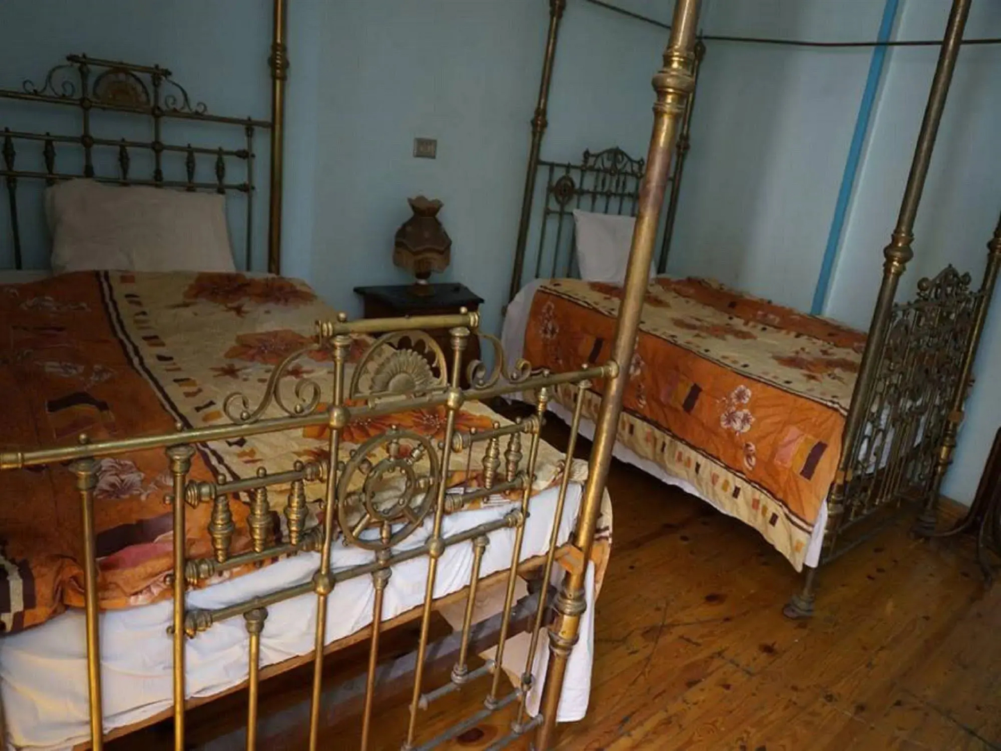 Kings Palace Hostel