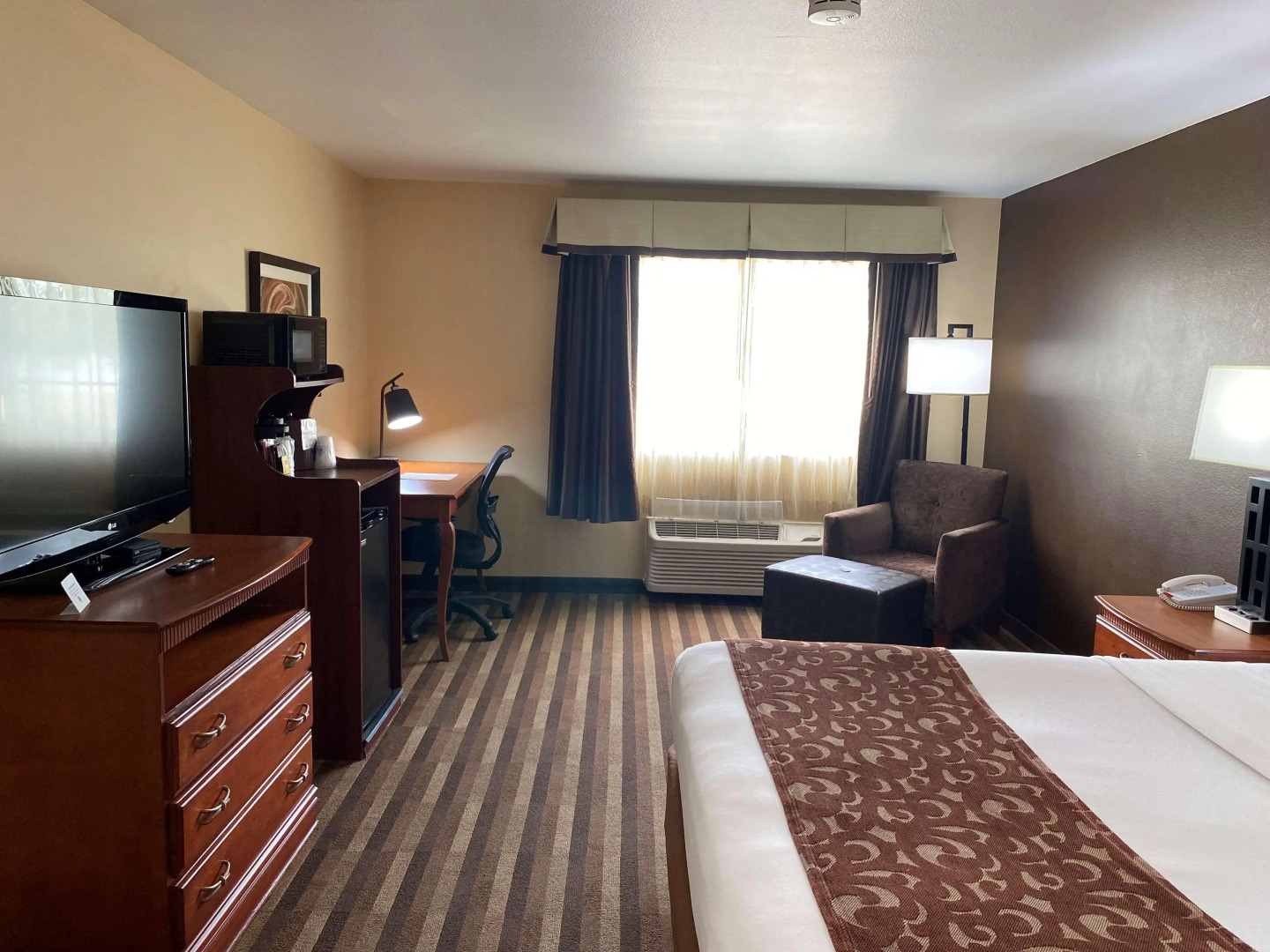 Best Western Manhattan Inn