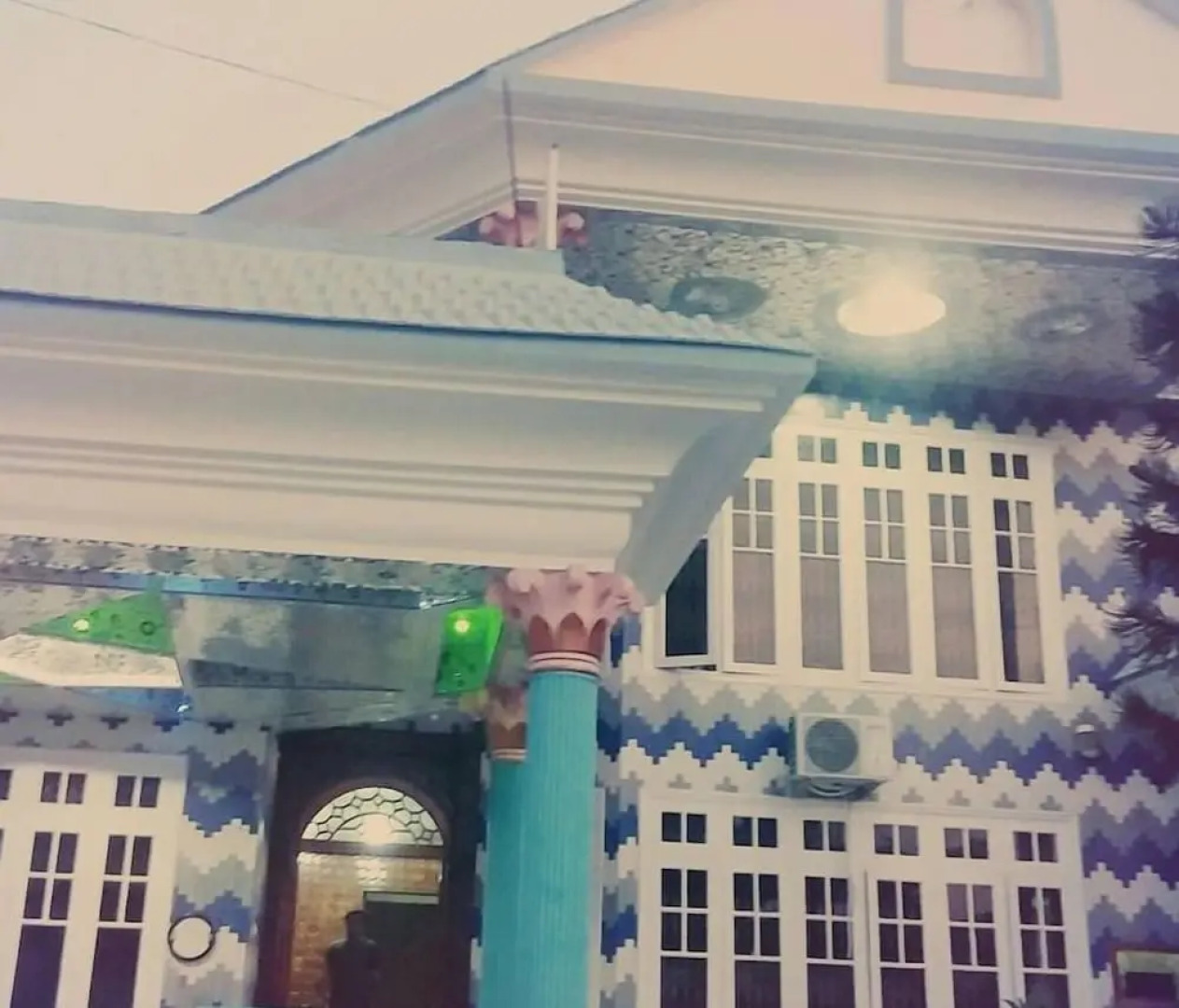 Shahi Palace Guest House