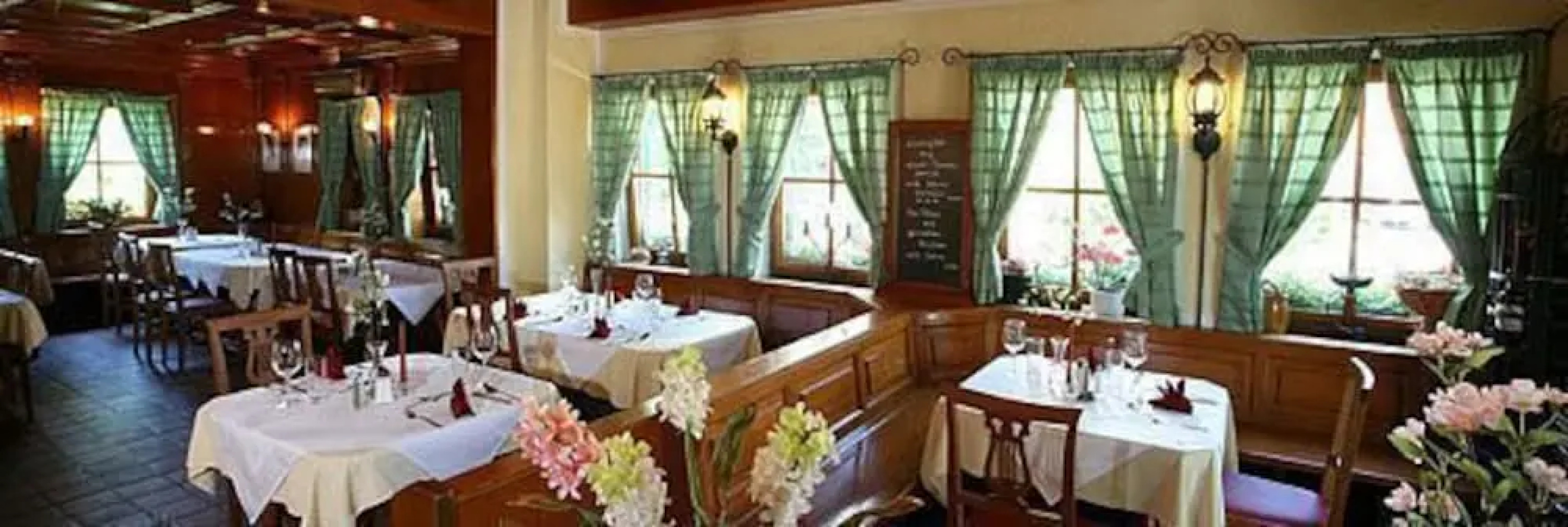 Airport Regent Hotel