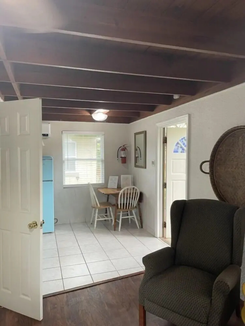 Nature Coast Inn and Cottages