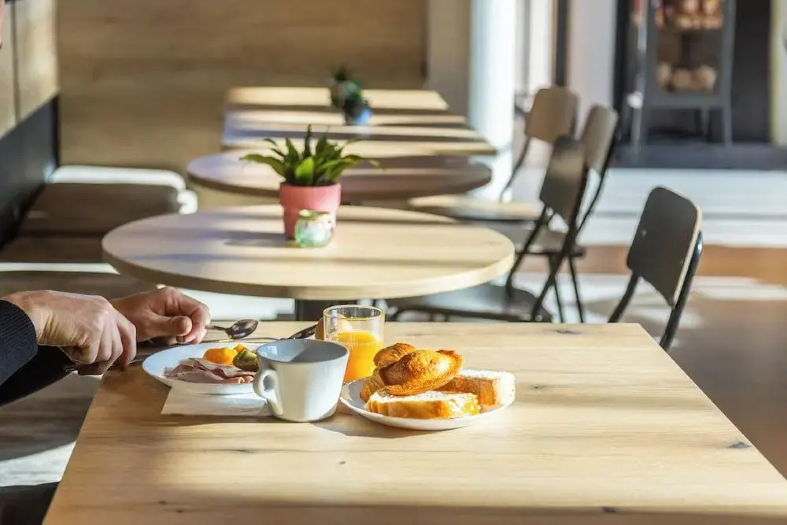 Ibis Marseille Marignane Technopole