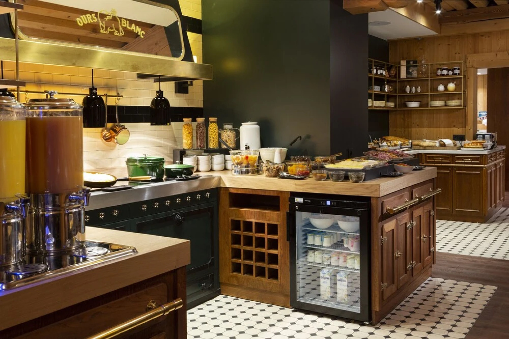 Ours Blanc Hotel & Spa