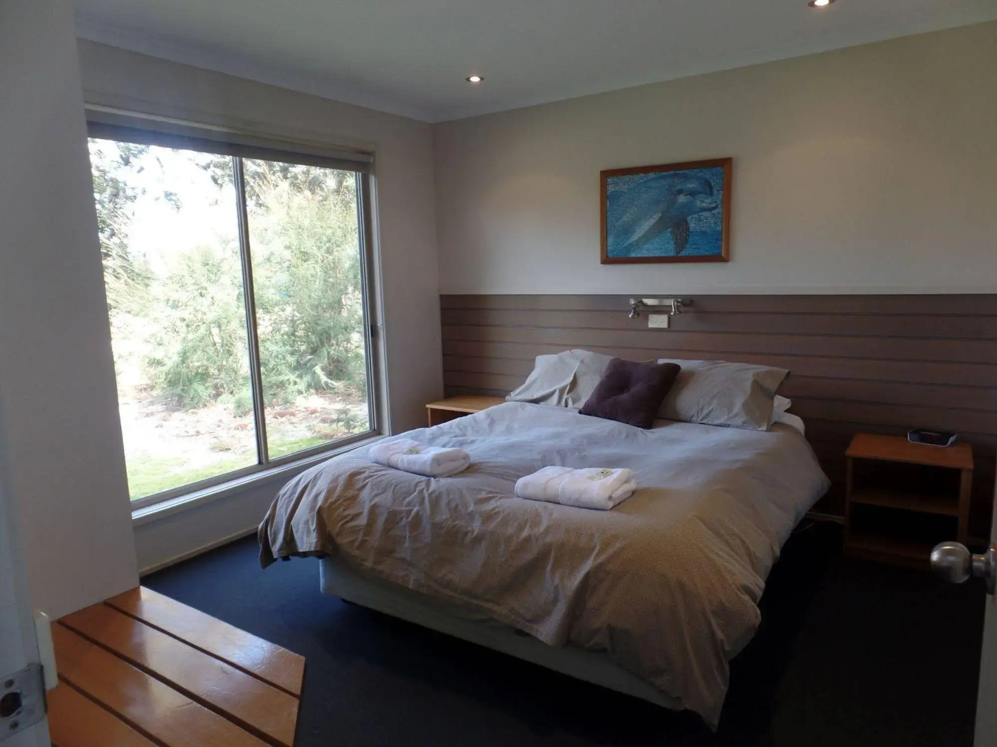 Waterfront Retreat At Wattle Point