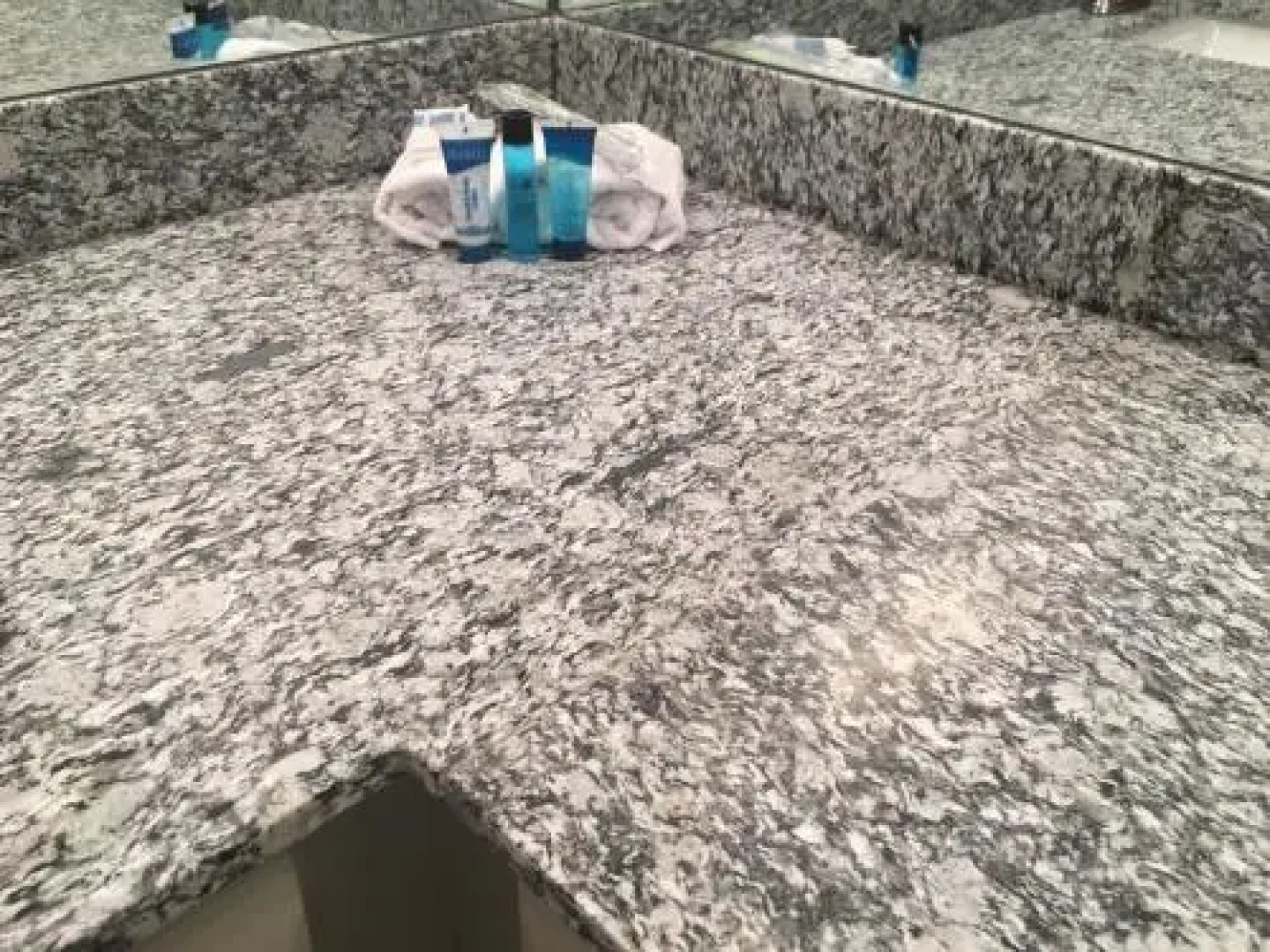 Resort Style Apt Home-Woodlands