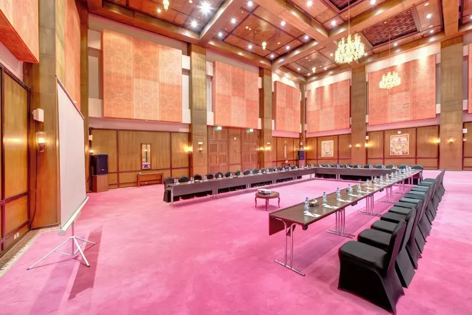 Pearl Continental Hotel Malam Jabba