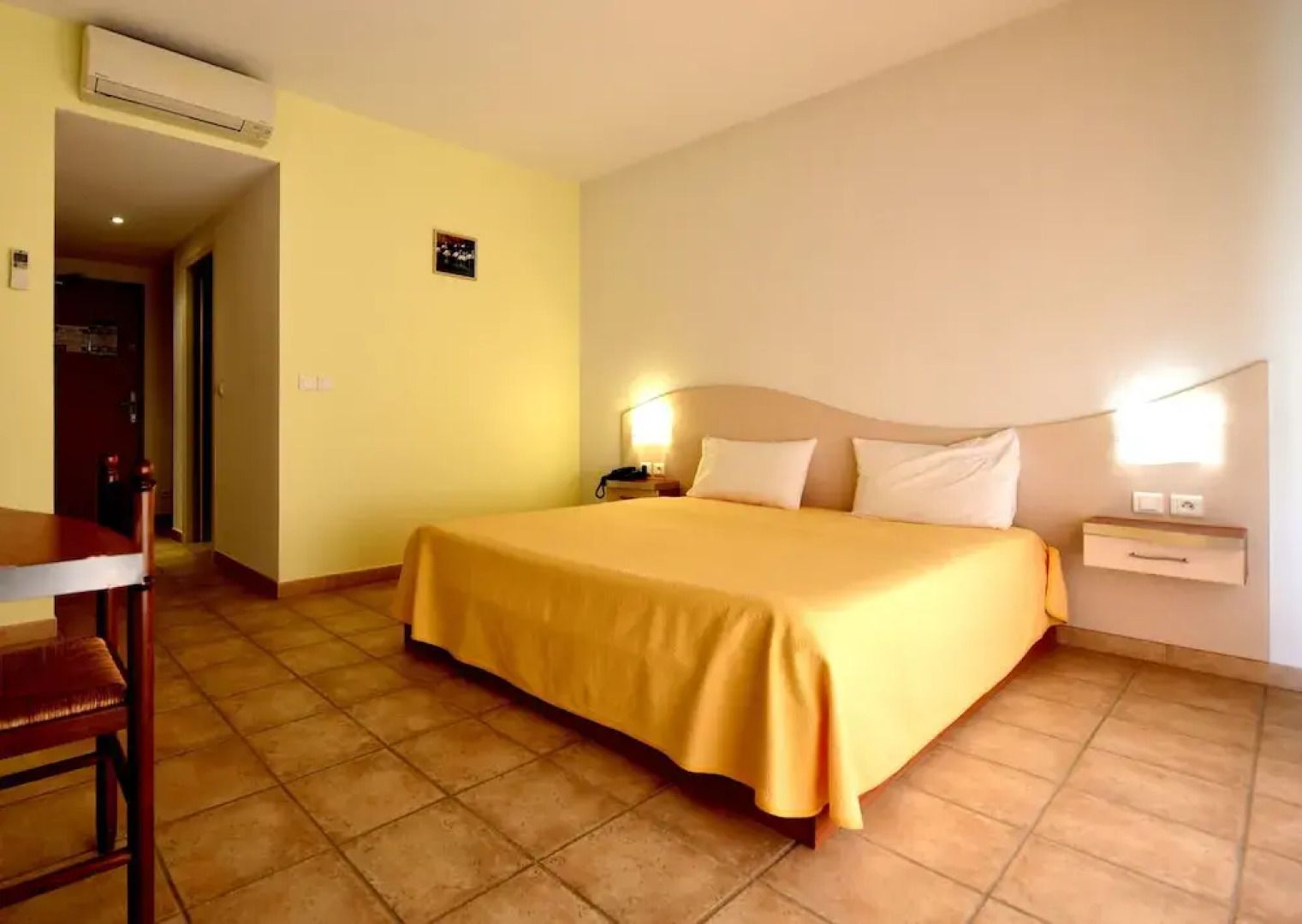 Hotel Pernes Les Fountaines