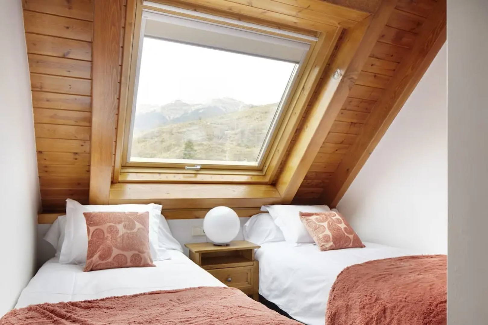 Duplex Humerau by FeelFree Rentals