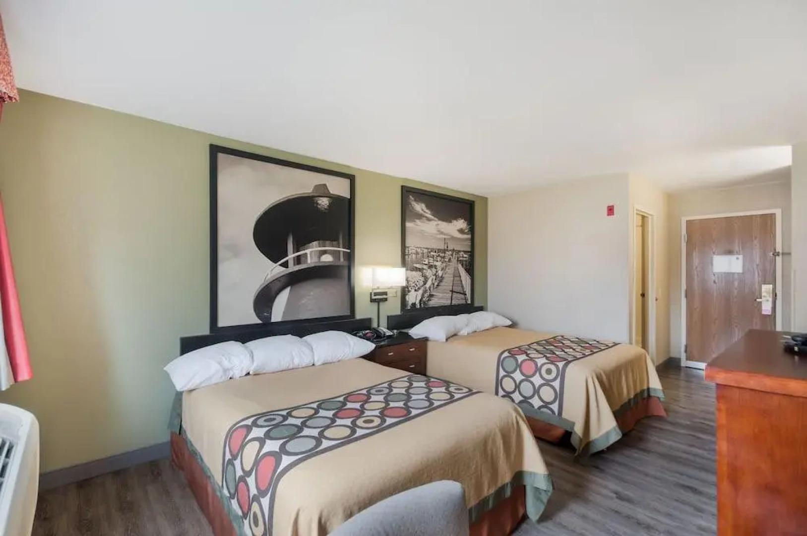 Super 8 Indian Head MD