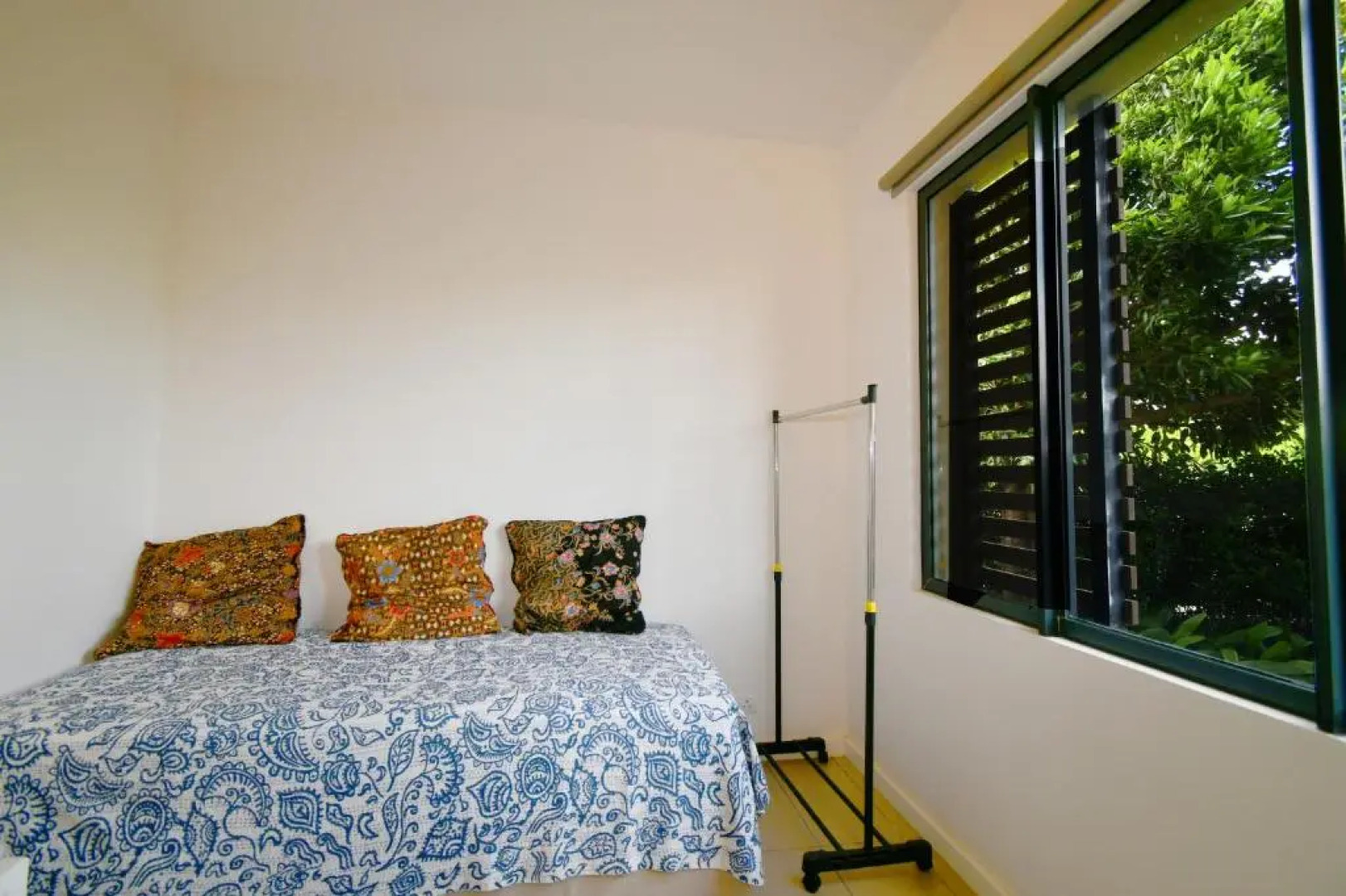 Azuri Ilea 37 with private Garden