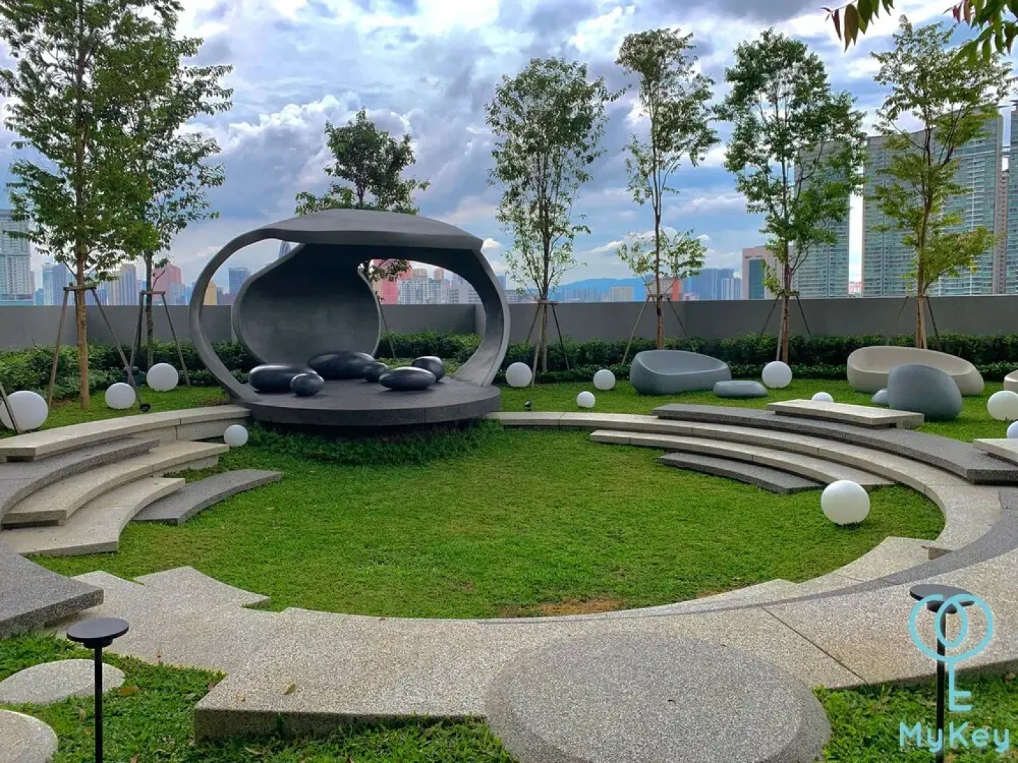 Scarletz Suites KLCC by Mykey