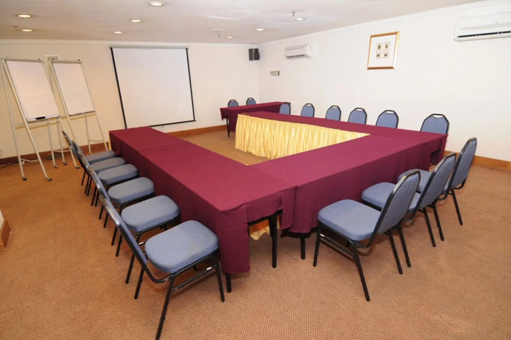 The ZON All Suites Residences