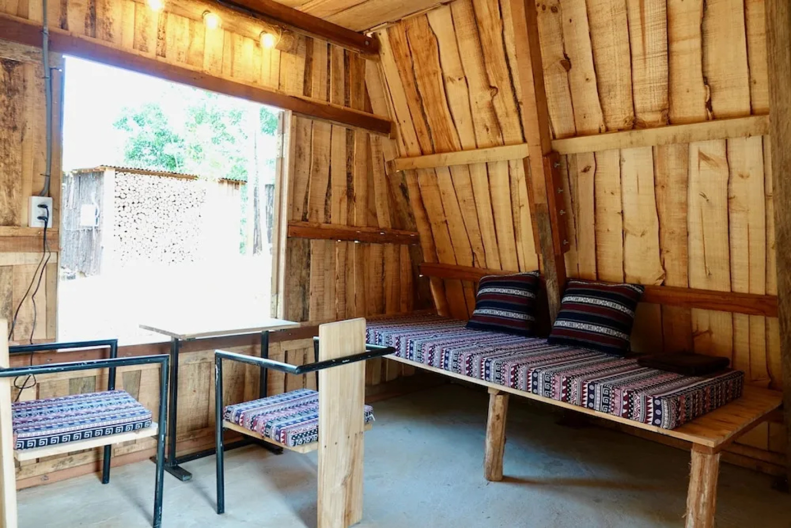 Nguyen Shack Phong Nha Eco Resort